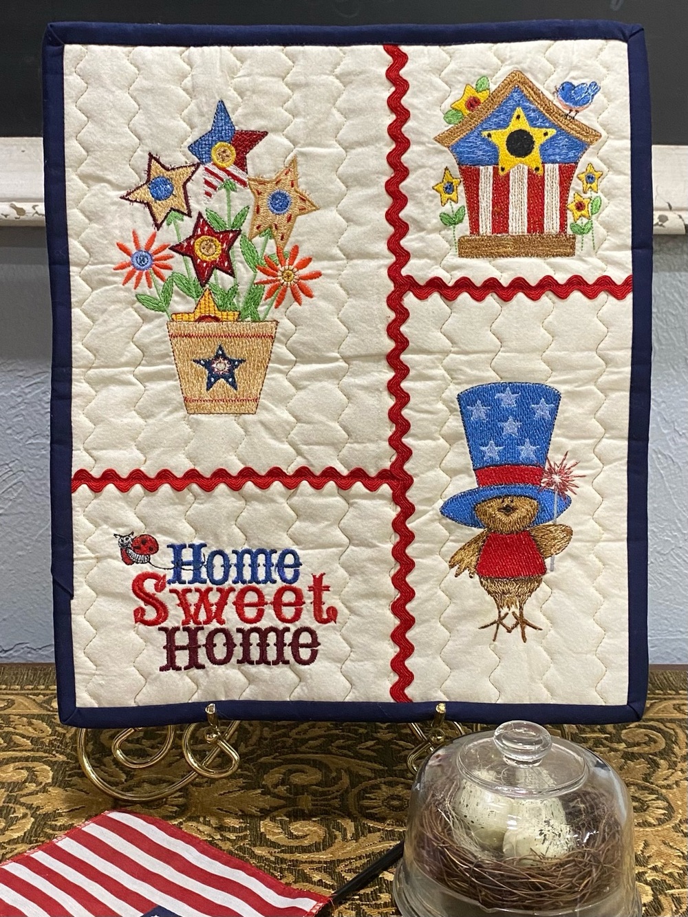 “American Icons” Patriotic 4th of July Mini Quilt Wall Hanging